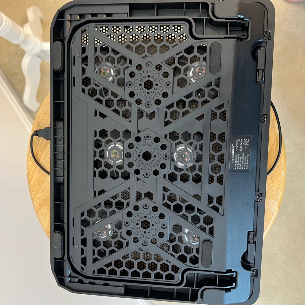 Ice Coorel Laptop Cooler - Picture 3 of 6